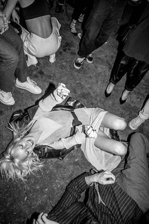 Visionary Photographer / Director — Iconic, Edgy, Professional (Hollywood)