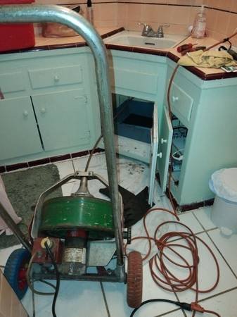 24/7 Emergency Rooter and Plumbing Services/Leak Repairs/Plomero/Faucet (Toilets garbage disposal)