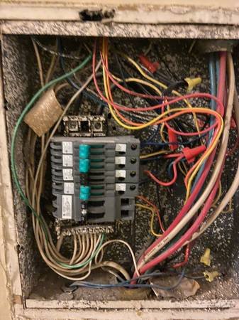 Free Electrical Panel Upgrades 100-200amp. (562)965-0712 (Lancaster Palmdale)