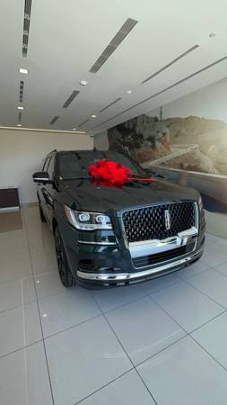 Luxury VIP Chauffeur Service (Hollywood)