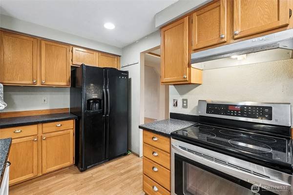 Welcome Home to the Sought-After, Peaceful Harbor Park Estates (5718 41st Avenue Ct NW, Harbor, WA)