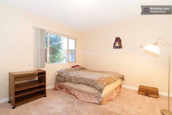 $1,295 / 3br - 300ft2 - Private Room, 5G WiFi and All Included, Ocean, New Vinyl Plank Flooring (Long Beach/Downtown Long Beach/ Art District)